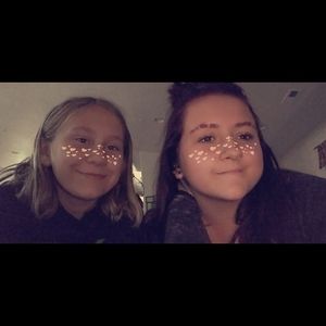 Meet your Posher, Dezeray